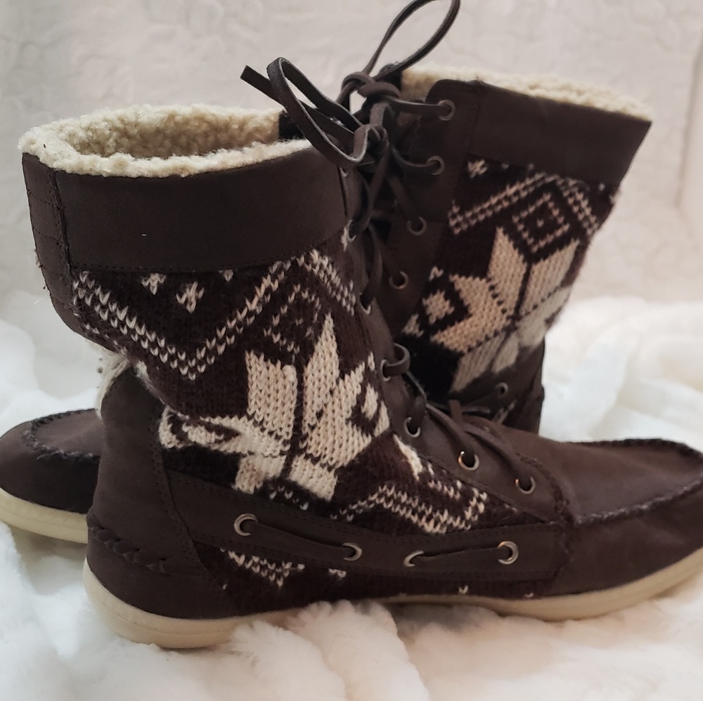 Kensie Girl lace up boots - Picture 4 of 4